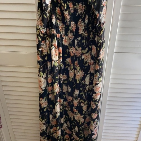 Floral dress - Picture 2 of 2